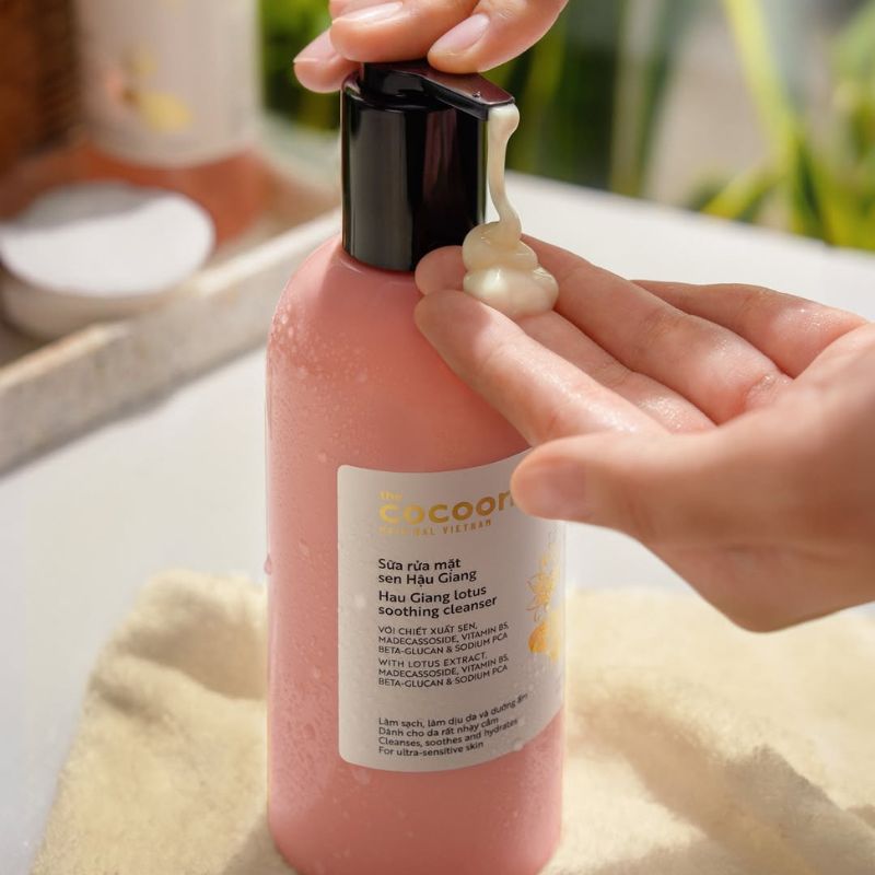 sua rua mat sen hau giang cocoon 310ml