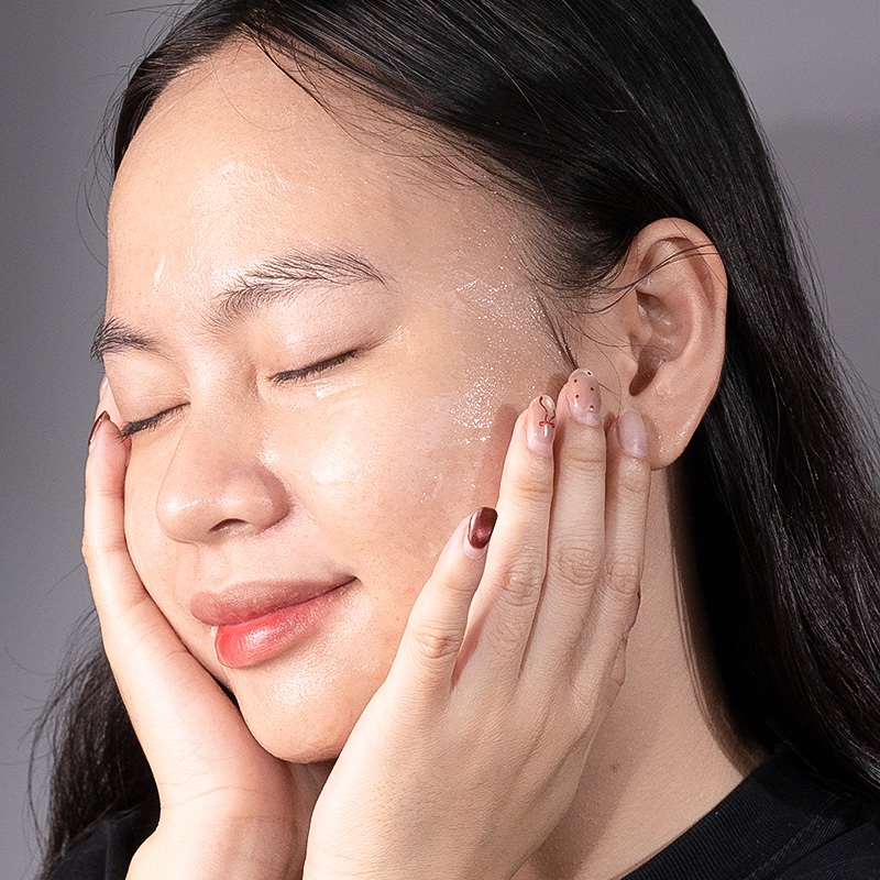 Tẩy da chết hạt gao & mơ Herbario tay da chet hat gao va mo Herbario