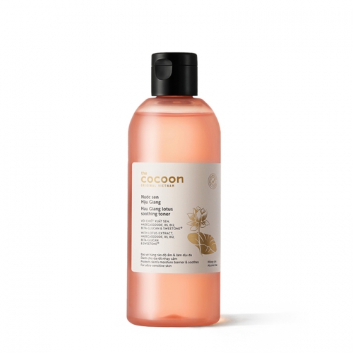 Toner nước cân bằng da sen Hậu Giang Cocoon 310ml thuần chay